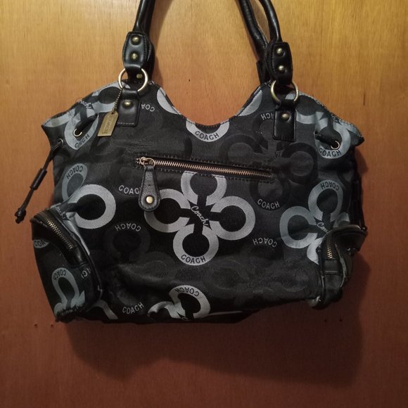 Coach 1941 collection - Picture 3 of 3